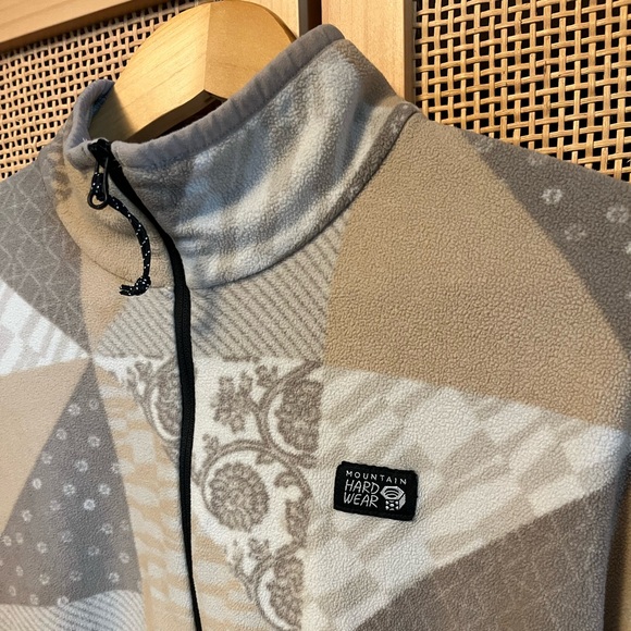 EUC Mountain Hard Wear Women’s XL Quarter Zip Fleece - Picture 2 of 6